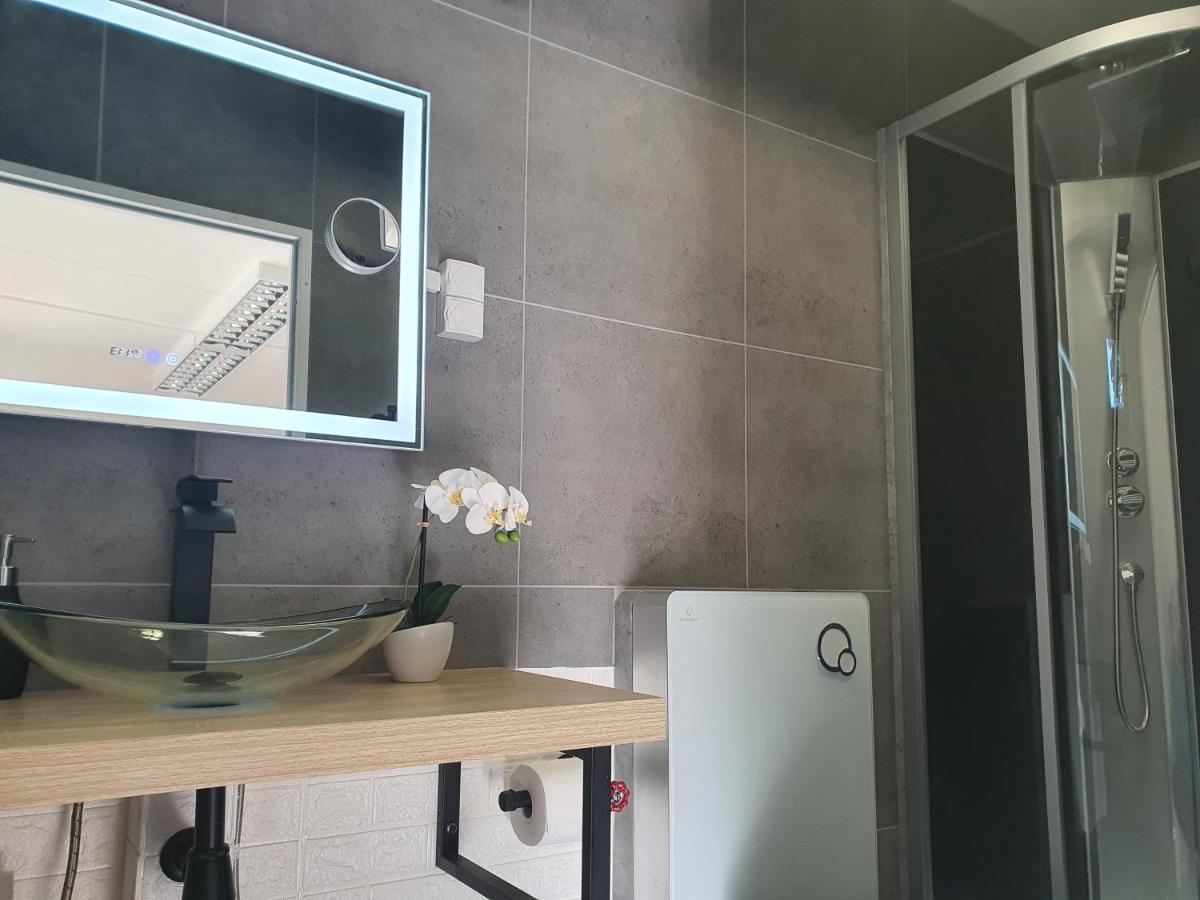 Lane Tiny Homes, Nahe Hannover Messe エクステリア 写真