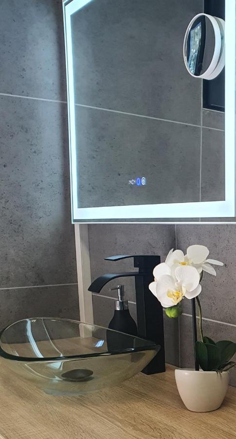 Lane Tiny Homes, Nahe Hannover Messe エクステリア 写真