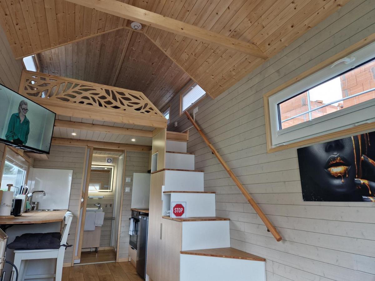 Lane Tiny Homes, Nahe Hannover Messe エクステリア 写真